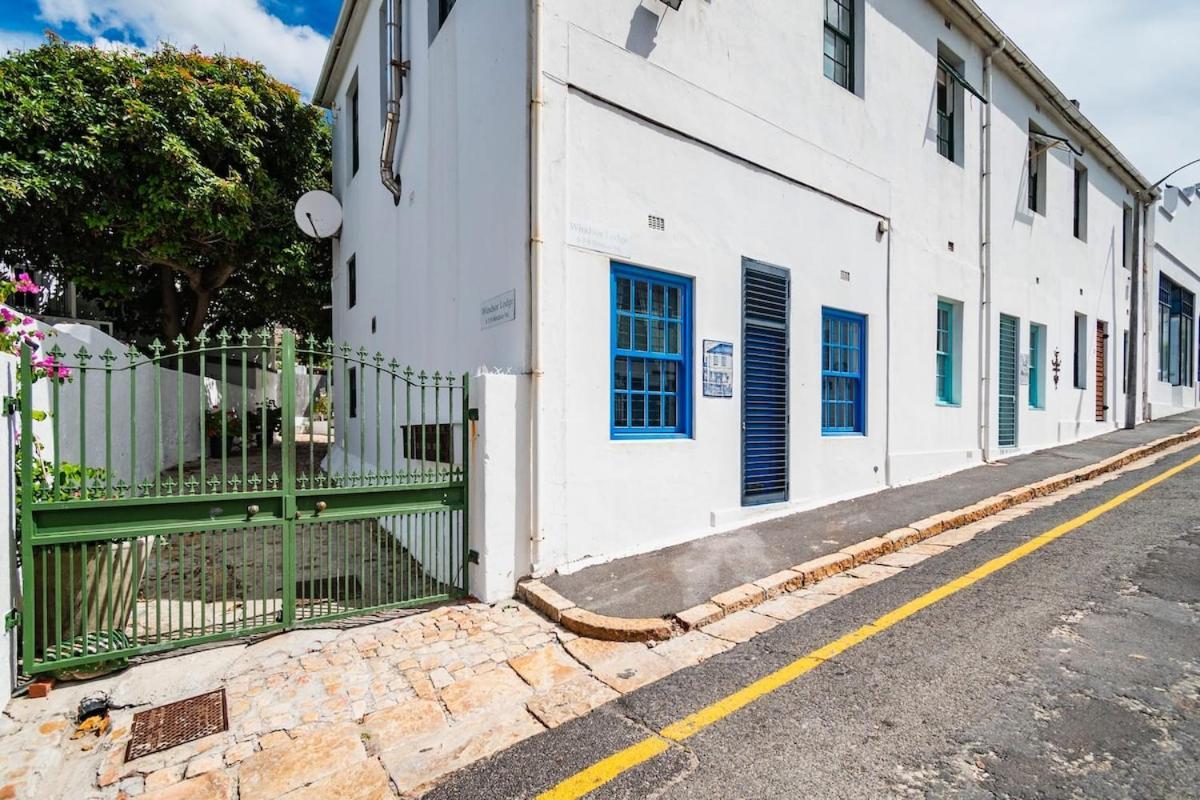 The Old Shop Loft In The Heart Of Appartement Kalk Bay
