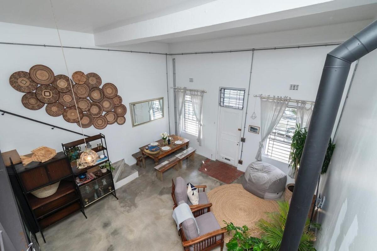 The Old Shop Loft In The Heart Of